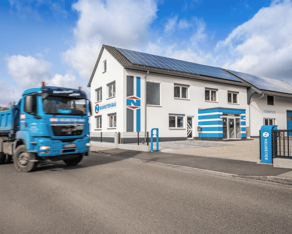 Firmengebäude eines mittelständischen Bauunternehmens aus dem Donau-Ries als Praxisbeispiel für Azubimarketing